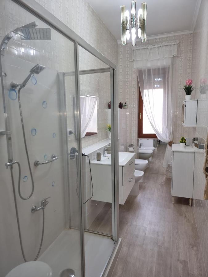 Residenza Margherita - Centralissima 萨莱诺 外观 照片